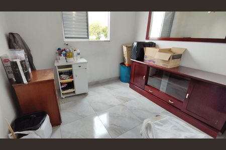 Quarto 2 de apartamento para alugar com 2 quartos, 50m² em Parque Sao Francisco, Ferraz de Vasconcelos