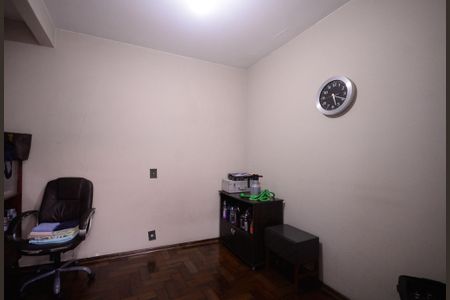 Casa para alugar com 403m², 5 quartos e 6 vagas Casa para alugar com 403m², 5 quartos e 6 vagasÉdicula - Quarto 1 (suite)