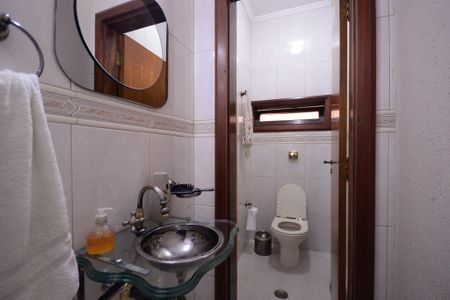 Casa para alugar com 403m², 5 quartos e 6 vagas Casa para alugar com 403m², 5 quartos e 6 vagasLavabo