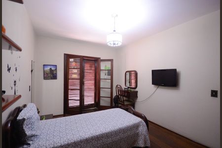 Casa para alugar com 403m², 5 quartos e 6 vagas Casa para alugar com 403m², 5 quartos e 6 vagasQuarto 2