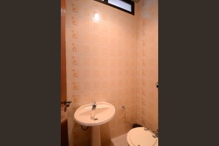 Casa para alugar com 403m², 5 quartos e 6 vagas Casa para alugar com 403m², 5 quartos e 6 vagasÁrea de Lazer - Salão de Festa