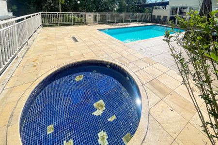 Apartamento para alugar com 37m², 2 quartos e 1 vagaÁrea comum - Piscina