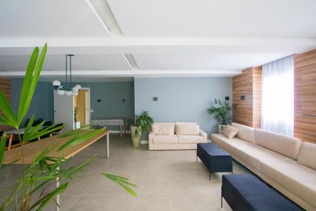 Apartamento para alugar com 37m², 2 quartos e sem vagaÁrea comum - Salão de festas