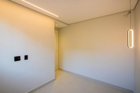 Quarto 1 de apartamento para alugar com 2 quartos, 37m² em Jardim, Santo André
