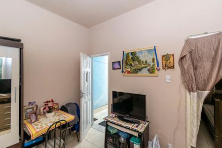 Casa para alugar com 55m², 1 quarto e sem vagaSala