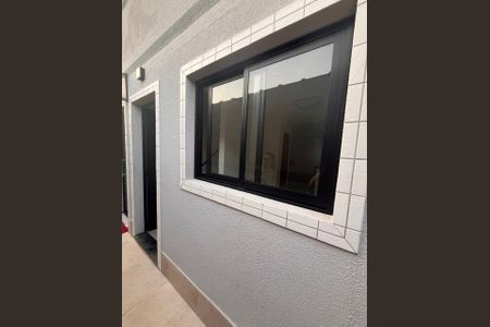 Casa de condomínio para alugar com 52m², 2 quartos e 1 vagaFachada