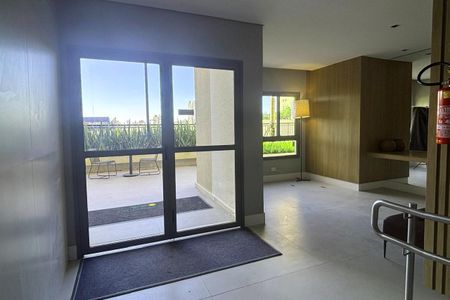 Apartamento à venda com 61m², 2 quartos e 1 vagaÁrea comum - Hall entrada da torre 