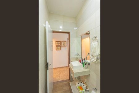 Casa à venda com 280m², 3 quartos e 3 vagasBanheiro