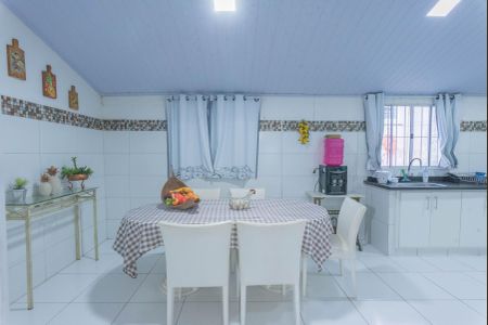 Casa à venda com 280m², 3 quartos e 3 vagasCozinha