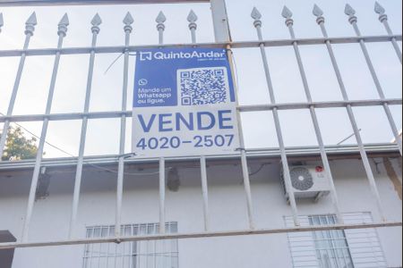 Casa à venda com 280m², 3 quartos e 3 vagasPlaquinha