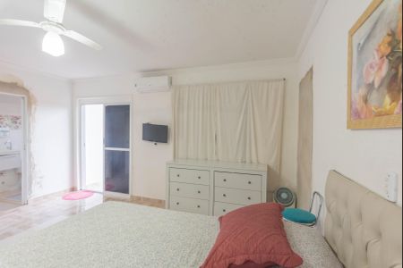 Casa à venda com 280m², 3 quartos e 3 vagasCasa 2- Suíte