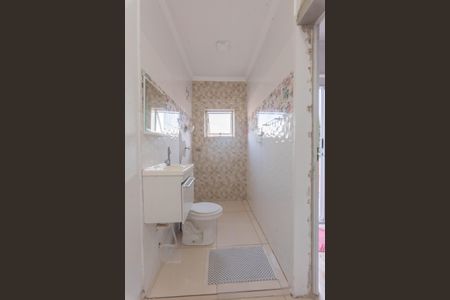 Casa à venda com 280m², 3 quartos e 3 vagasCasa 2- Banheiro da Suíte
