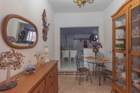 Casa à venda com 280m², 3 quartos e 3 vagasHall de entrada
