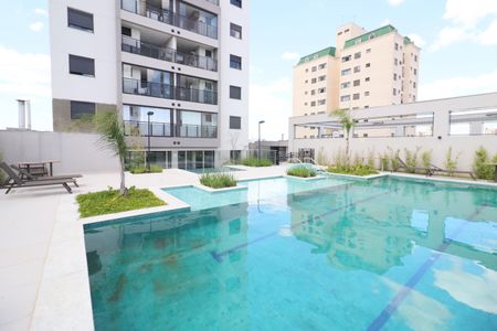 Apartamento à venda com 30m², 1 quarto e sem vagaÁrea comum - Piscina