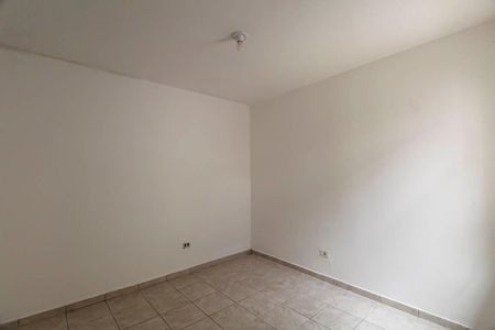 Casa para alugar com 2 quartos, 70m² em Vila Paulo Silas, São Paulo