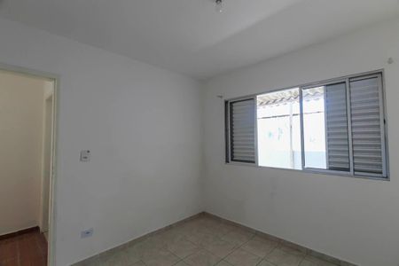 Casa para alugar com 2 quartos, 70m² em Vila Paulo Silas, São Paulo
