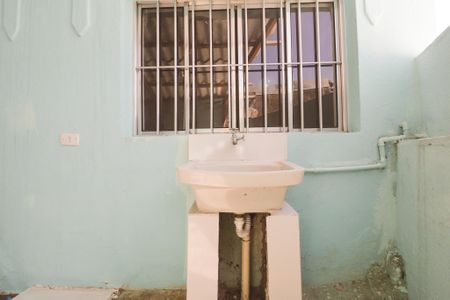 Casa para alugar com 75m², 2 quartos e sem vagaÁrea de Serviço
