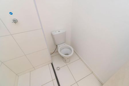 Apartamento para alugar com 60m², 2 quartos e sem vagaBanheiro