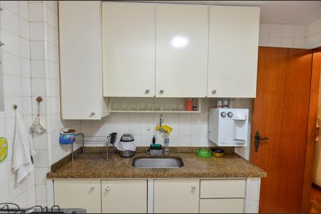Apartamento para alugar com 107m², 3 quartos e 1 vaga Apartamento para alugar com 107m², 3 quartos e 1 vagaCozinha