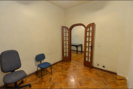 Apartamento para alugar com 107m², 3 quartos e 1 vaga Apartamento para alugar com 107m², 3 quartos e 1 vagaQuarto 1