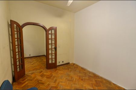 Apartamento para alugar com 107m², 3 quartos e 1 vaga Apartamento para alugar com 107m², 3 quartos e 1 vagaQuarto 1