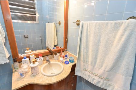 Apartamento para alugar com 107m², 3 quartos e 1 vaga Apartamento para alugar com 107m², 3 quartos e 1 vagaBanheiro 2