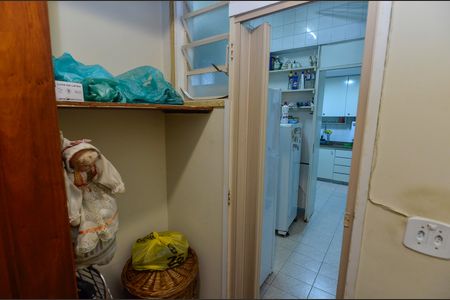 Apartamento para alugar com 107m², 3 quartos e 1 vaga Apartamento para alugar com 107m², 3 quartos e 1 vagaQuarto de Serviço