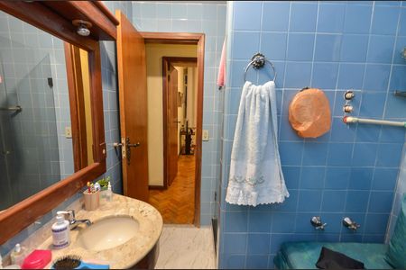 Apartamento para alugar com 107m², 3 quartos e 1 vaga Apartamento para alugar com 107m², 3 quartos e 1 vagaBanheiro 1