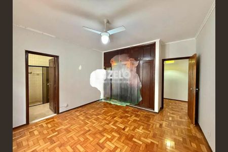 Casa à venda com 226m², 3 quartos e 2 vagasFoto 10