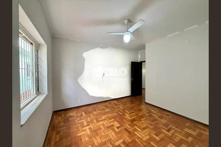 Casa à venda com 226m², 3 quartos e 2 vagasFoto 13