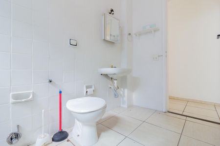 Banheiro de apartamento para alugar com 1 quarto, 48m² em Jardim Paulista, São Paulo