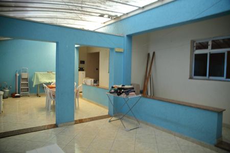 Casa à venda com 489m², 6 quartos e 4 vagasCasa 2  - Quintal 