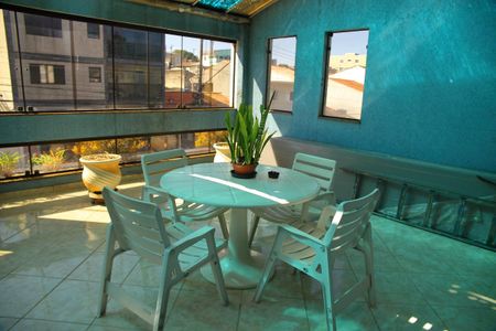 Casa à venda com 489m², 6 quartos e 4 vagasVaranda da Suíte