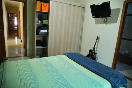 Casa à venda com 489m², 6 quartos e 4 vagasSuíte