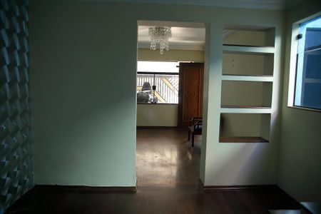 Casa à venda com 489m², 6 quartos e 4 vagasCasa 2 - Escritório