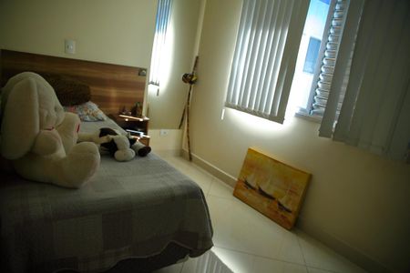 Casa à venda com 489m², 6 quartos e 4 vagasQuarto