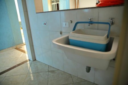 Casa à venda com 489m², 6 quartos e 4 vagasCasa 2  - Área de serviço