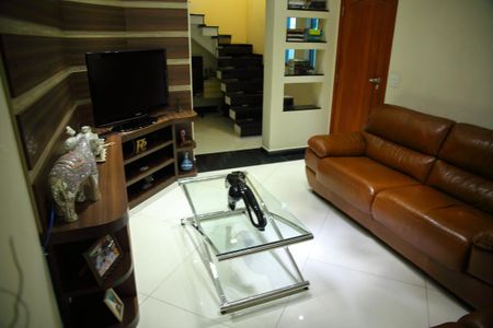 Casa à venda com 489m², 6 quartos e 4 vagasSala