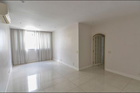 Sala de apartamento para alugar com 3 quartos, 121m² em Tijuca, Rio de Janeiro