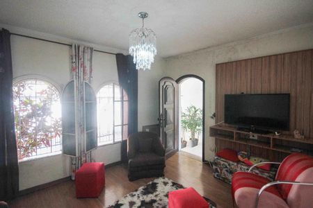 Casa à venda com 250m², 3 quartos e 2 vagas