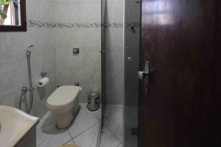 Casa à venda com 250m², 3 quartos e 2 vagas