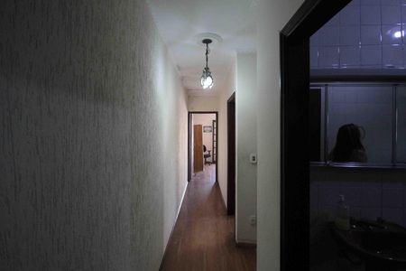 Casa à venda com 250m², 3 quartos e 2 vagas