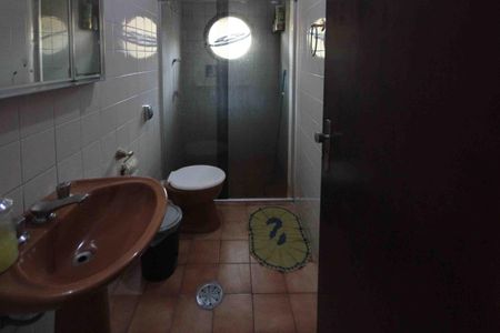 Casa à venda com 250m², 3 quartos e 2 vagas