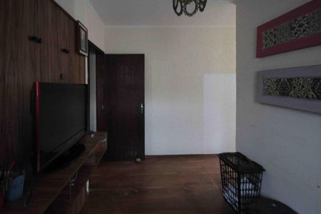 Casa à venda com 250m², 3 quartos e 2 vagas