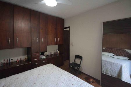 Casa à venda com 250m², 3 quartos e 2 vagas