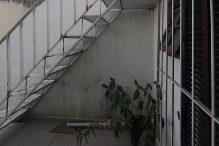 Casa à venda com 250m², 3 quartos e 2 vagas