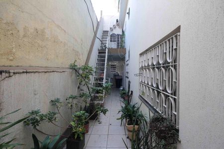 Casa à venda com 250m², 3 quartos e 2 vagas