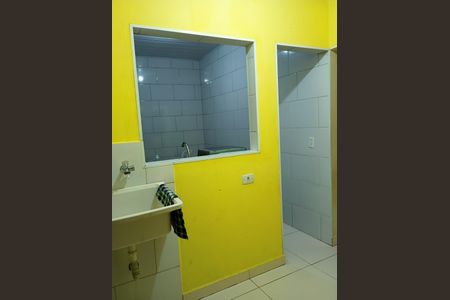 Casa para alugar com 45m², 1 quarto e 1 vagaÁrea de serviço