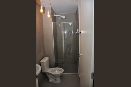 Apartamento para alugar com 39m², 2 quartos e sem vagaDetalhe - Banheiro Americano