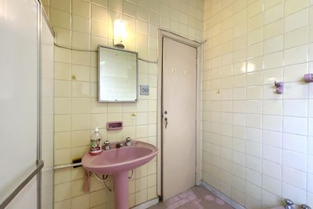 Apartamento à venda com 78m², 3 quartos e 1 vaga Apartamento à venda com 78m², 3 quartos e 1 vagaBanheiro